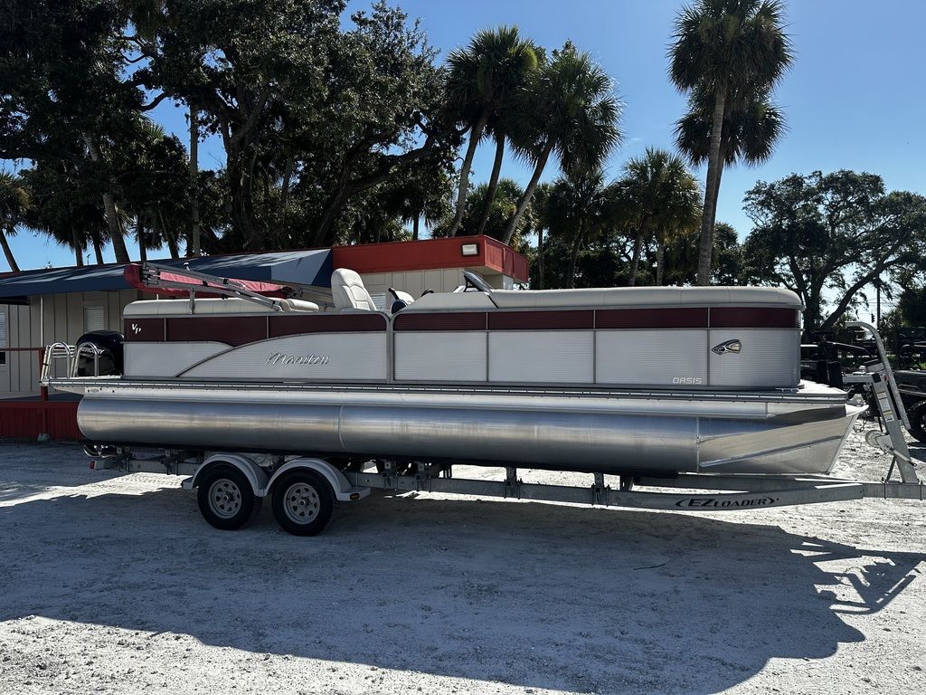 2021 Manitou RF 25 Oasis VP in malabar FL