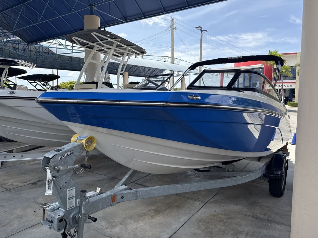 2025 Yamaha Boats SX195 in deerfield beach FL