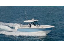 Boston Whaler 330 Outrage Review image