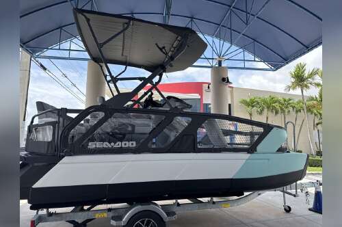 2026 Sea-Doo Switch Sport 18 - 300 hp - Tech Galvanized in deerfield beach FL