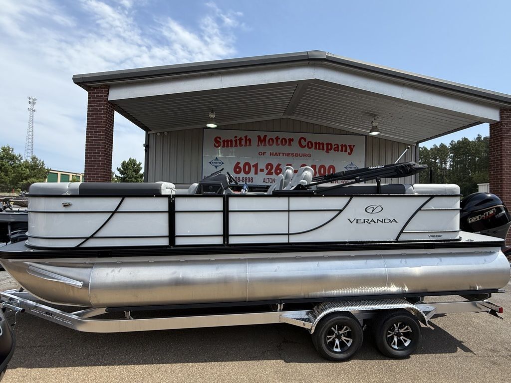2026 Veranda VR22RC Tri-Toon in hattiesburg MS