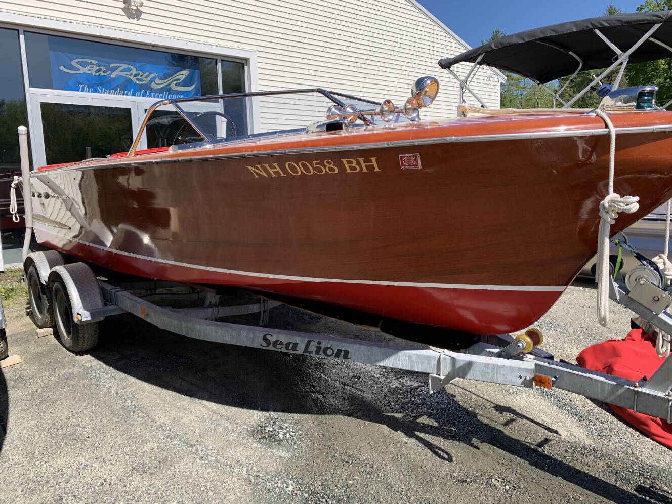 A photo of this 1955 Chris Craft Continental