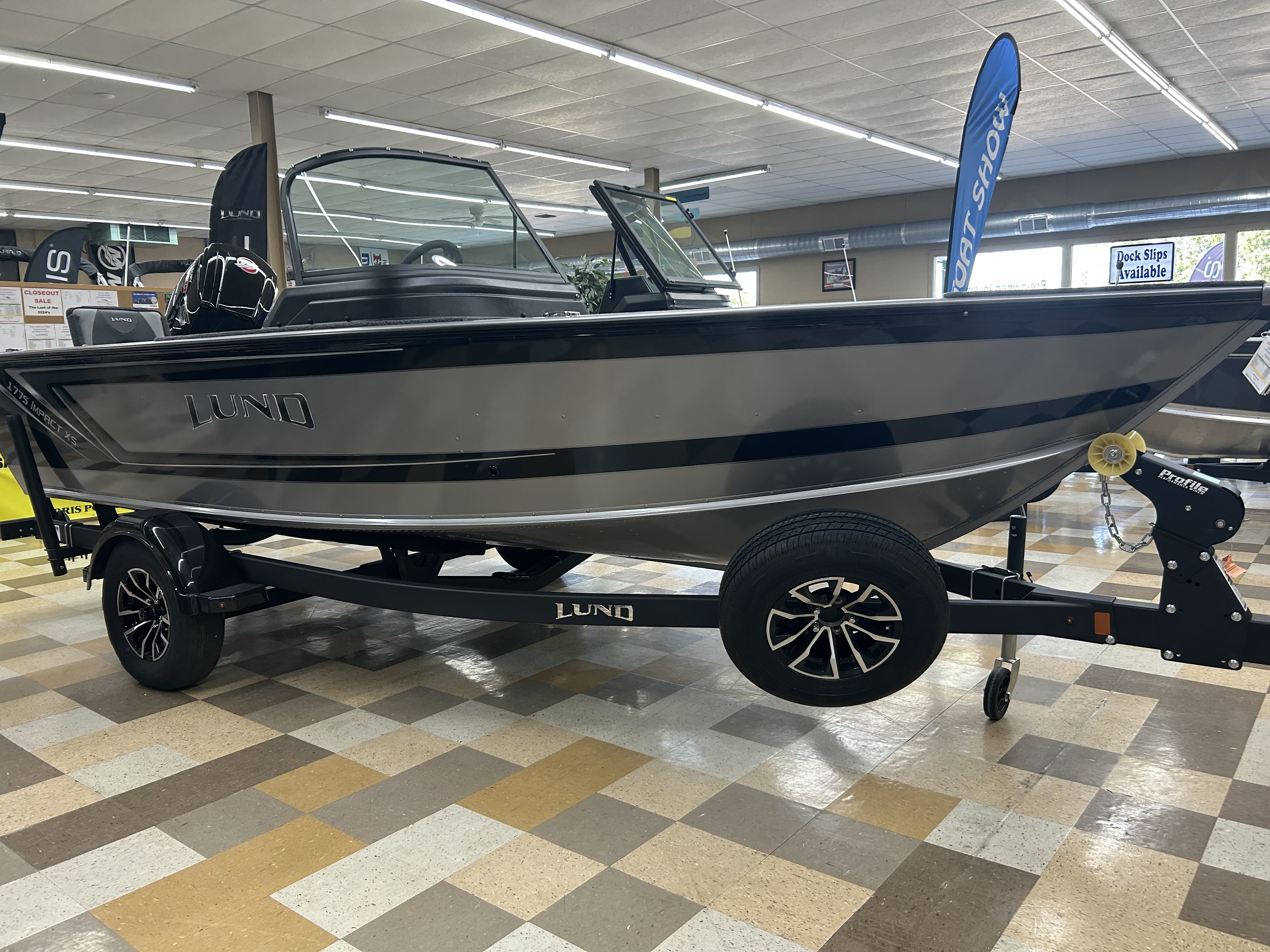2026 Lund 1775 Impact XS Sport in la porte IN