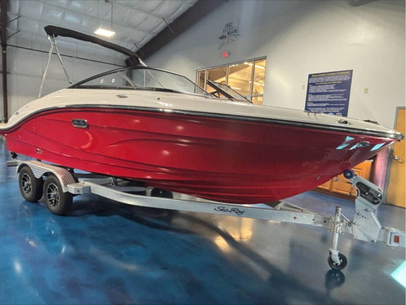 A photo of this 2026 Sea Ray 210 SPX
