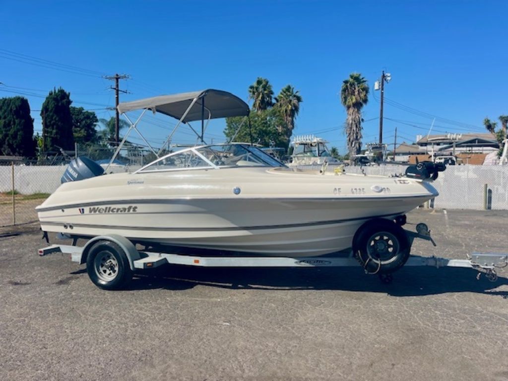 2008 Wellcraft 180 SPORTSMAN Fishing Boat boat