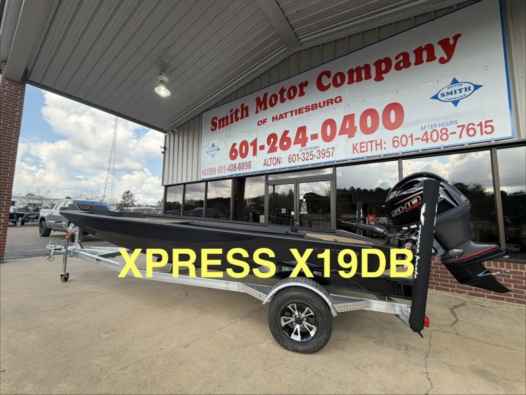 New 2027 Xpress Boats X18DB For Sale in Hattiesburg, MS