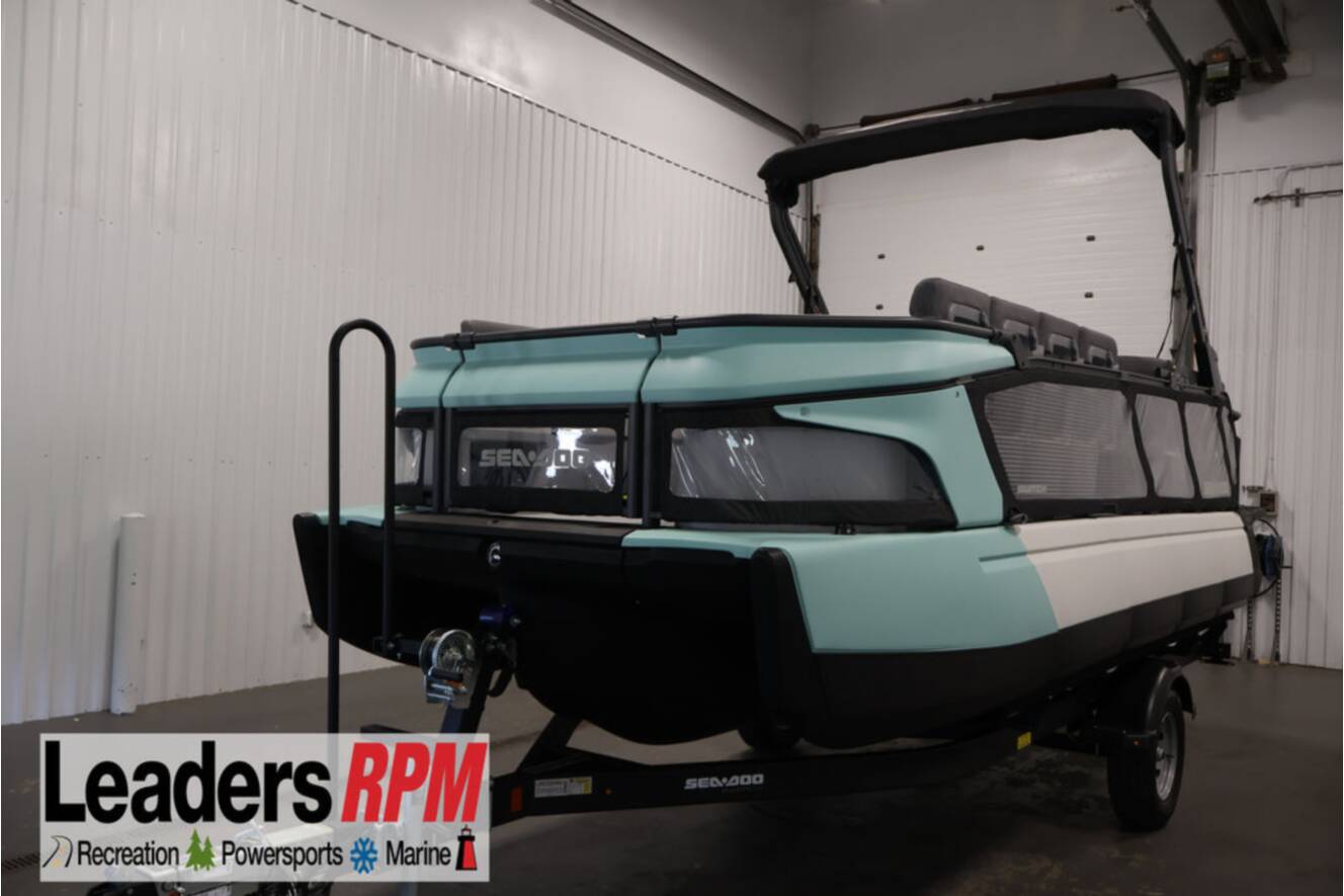A photo of this 2026 Sea-Doo Switch Cruise 21 - 300 hp - Tech Painted