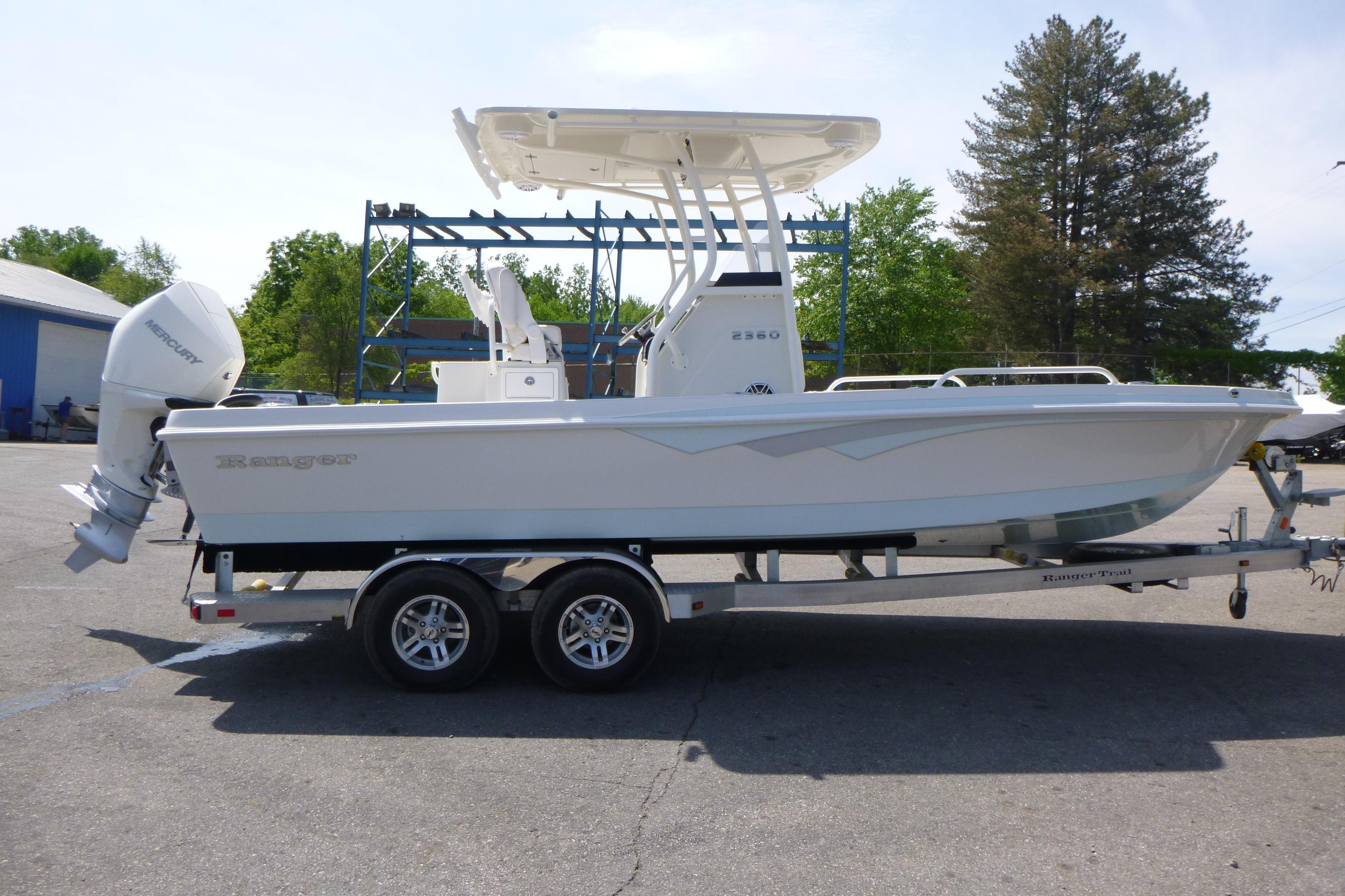 2024 Ranger 2360 Bay in sterling heights MI