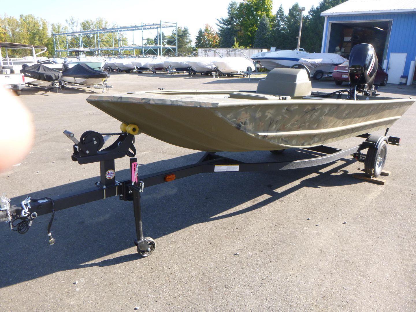 2024 Tracker Grizzly 1648 SC in lansing MI