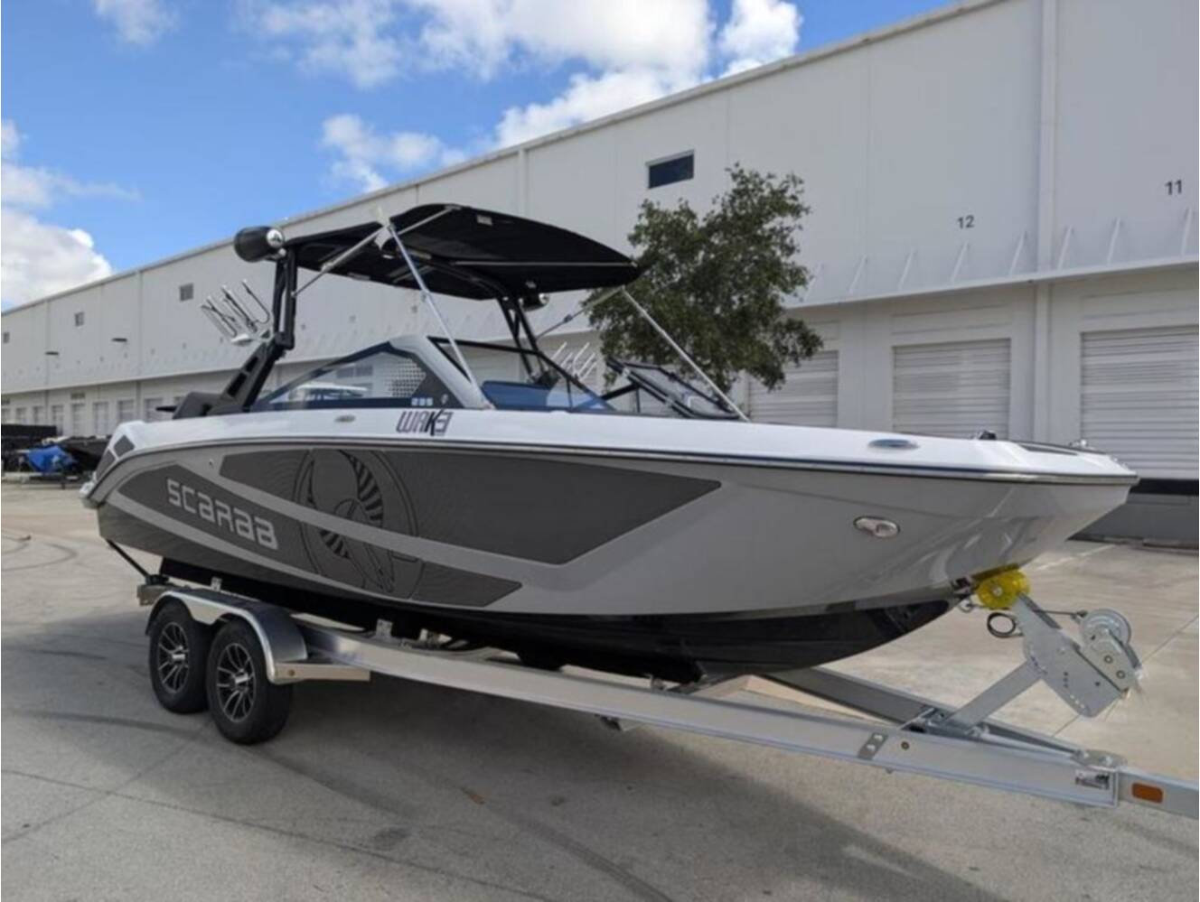 A photo of this 2026 Scarab SB235 LX WAKE