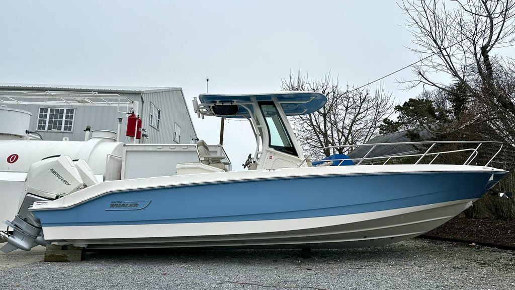 2026 Boston Whaler 280 Dauntless in hampton bays NY