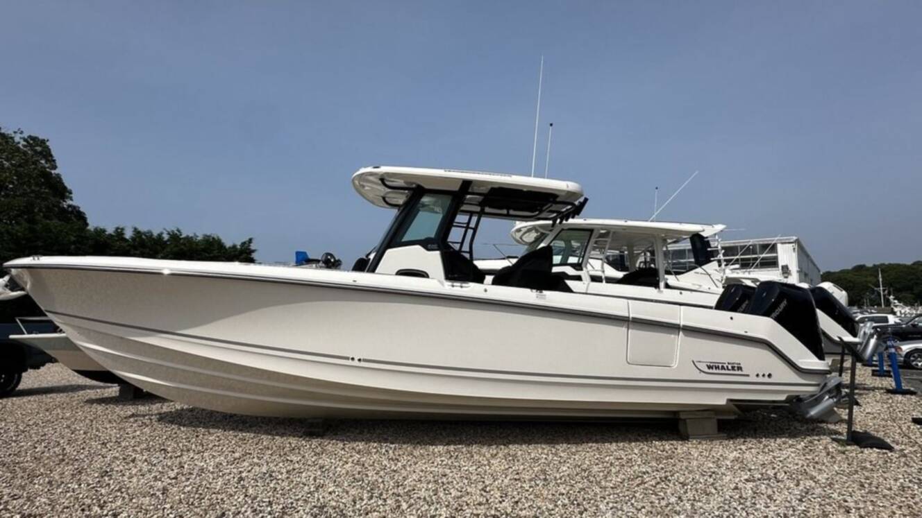 A photo of this 2025 Boston Whaler 330 Outrage