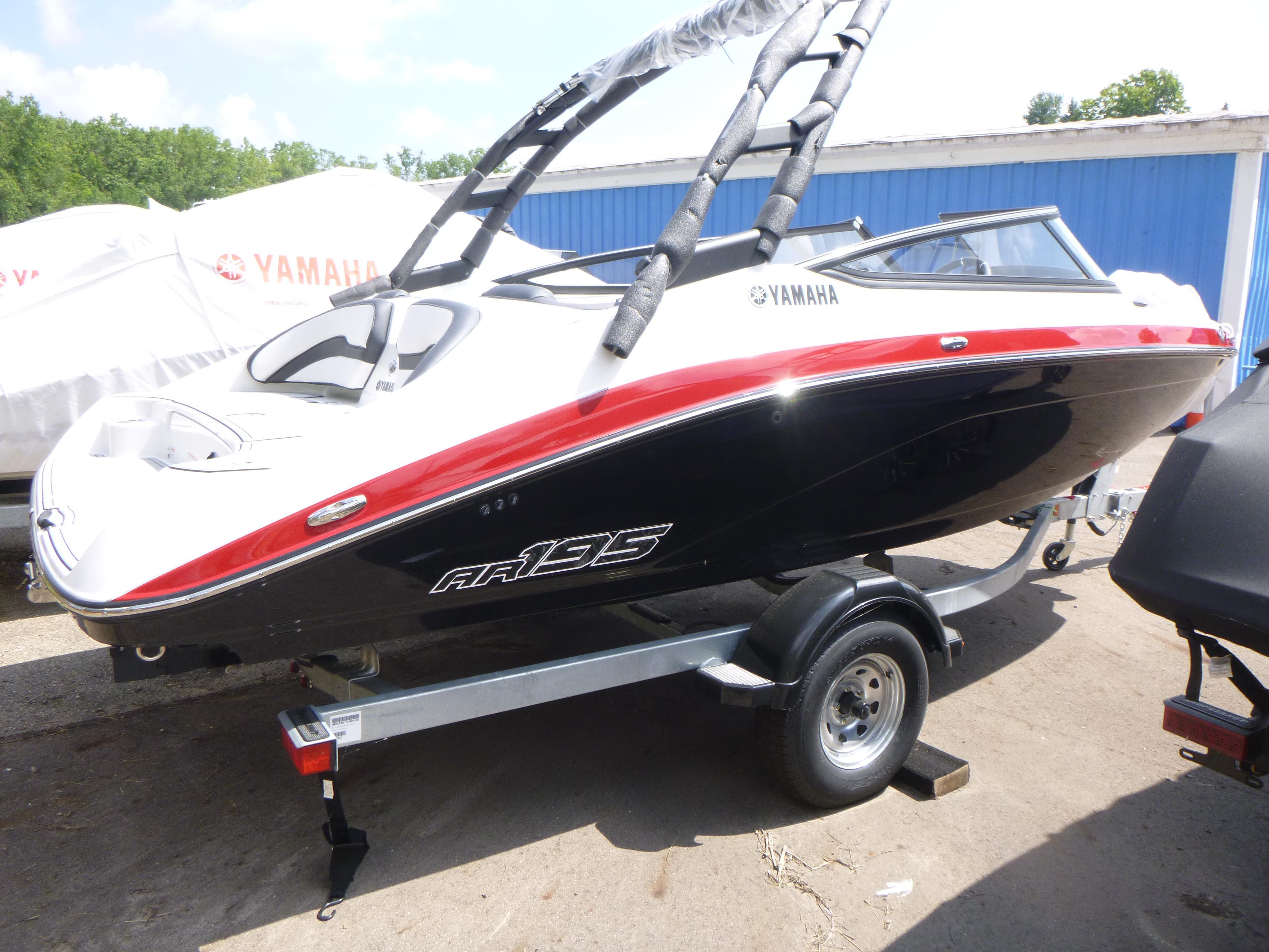2025 Yamaha Boats AR195 in lansing MI