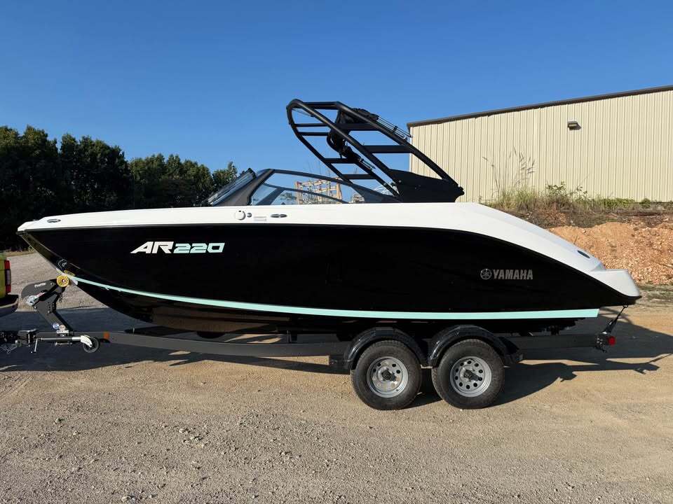 2026 Yamaha Boat AR220 in branson west MO