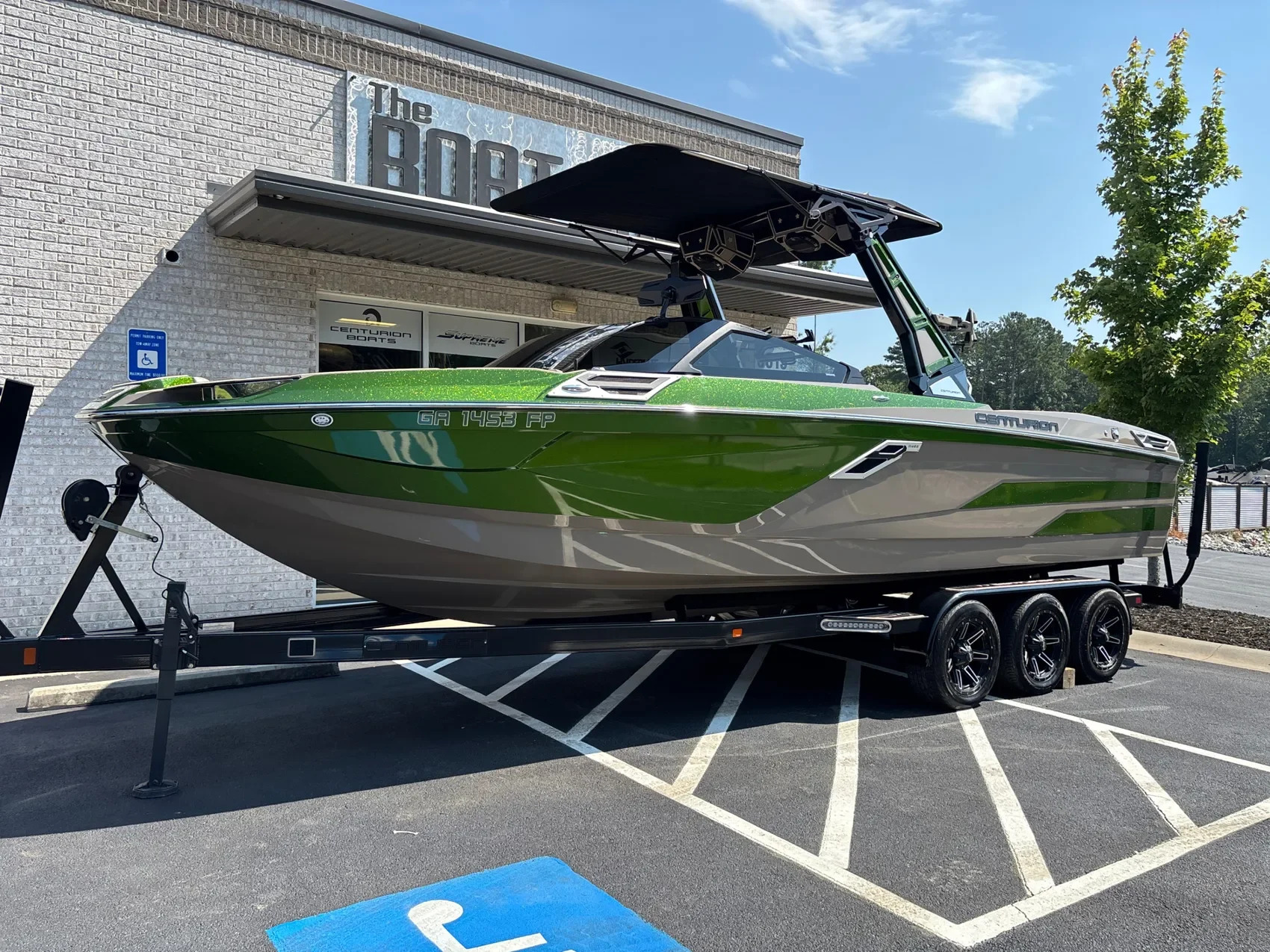 2023 Centurion Ri265 Ski and Wakeboard Boat boat