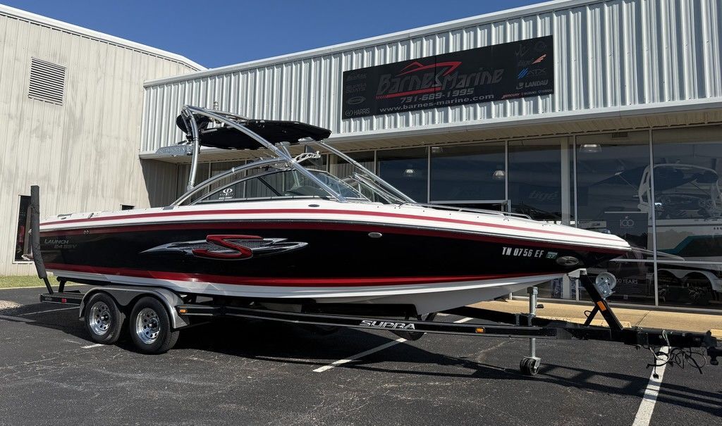 2005 Supra 24 Launch 242 in counce TN