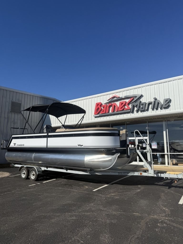 2026 Viaggio By Misty Harbor V22C Tri-Toon in counce TN