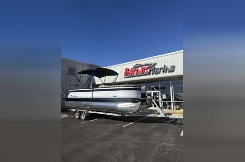 2026 Viaggio By Misty Harbor V22C Tri-Toon in counce TN