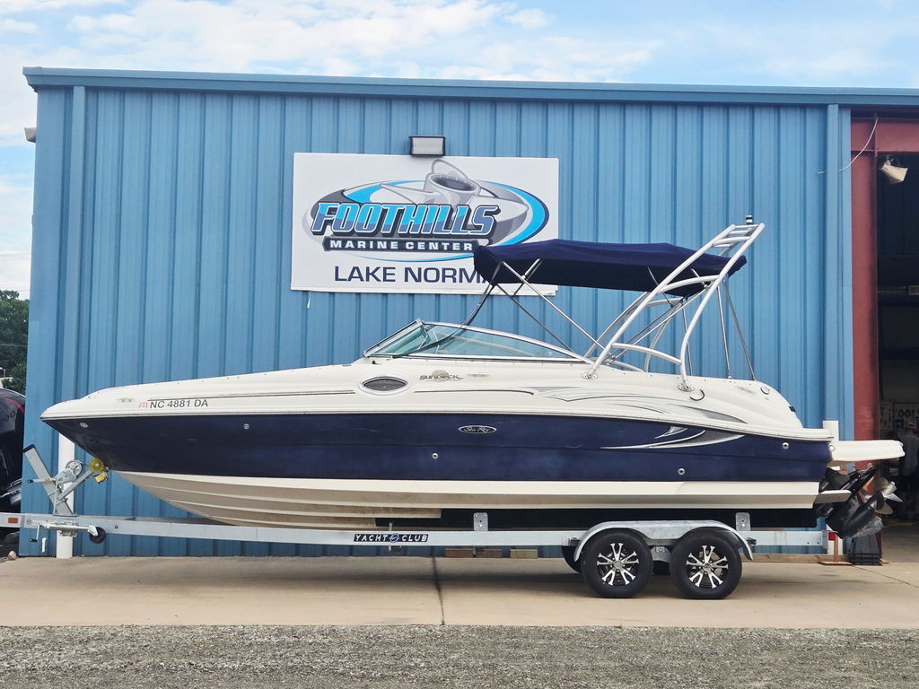 2005 Sea Ray 240 Sundeck in mooresville NC