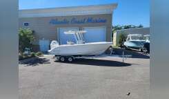 2025 Sailfish 232CC Center Console Boat boat