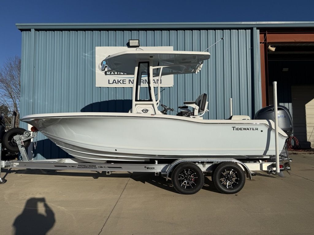 2026 Tidewater Boats 210 LXF in mooresville NC