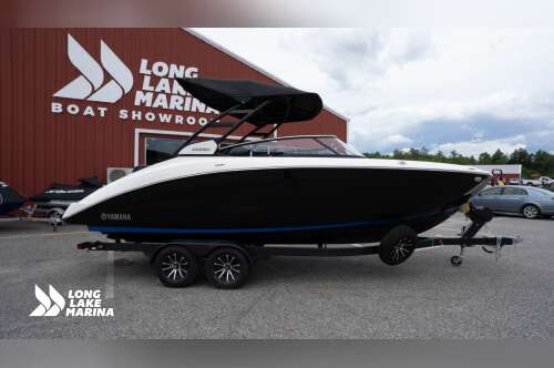 2026 Yamaha 252SD in naples ME