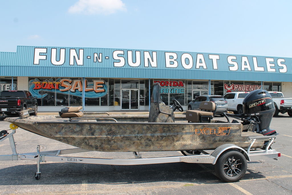 2026 Excel Boats Shallow Water F4 1860 F4 CENTER CONSOLE 1854 in hurst TX
