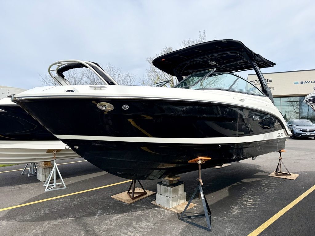 2026 Sea Ray SLX 260 W 230 in canandaigua NY