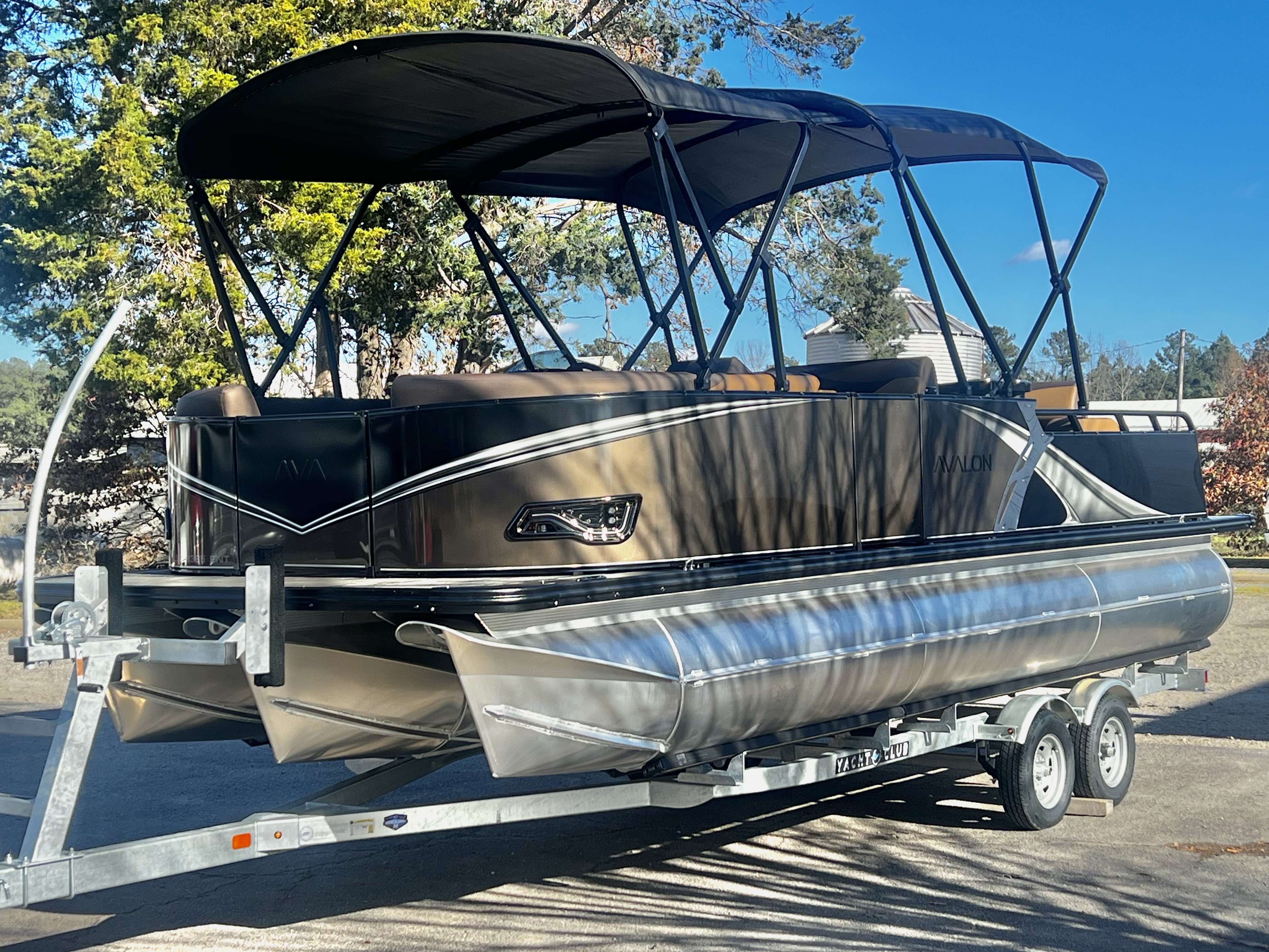 2026 Avalon LSZ 23' Entertainer Triple-Toon 25 FT in petersburg VA