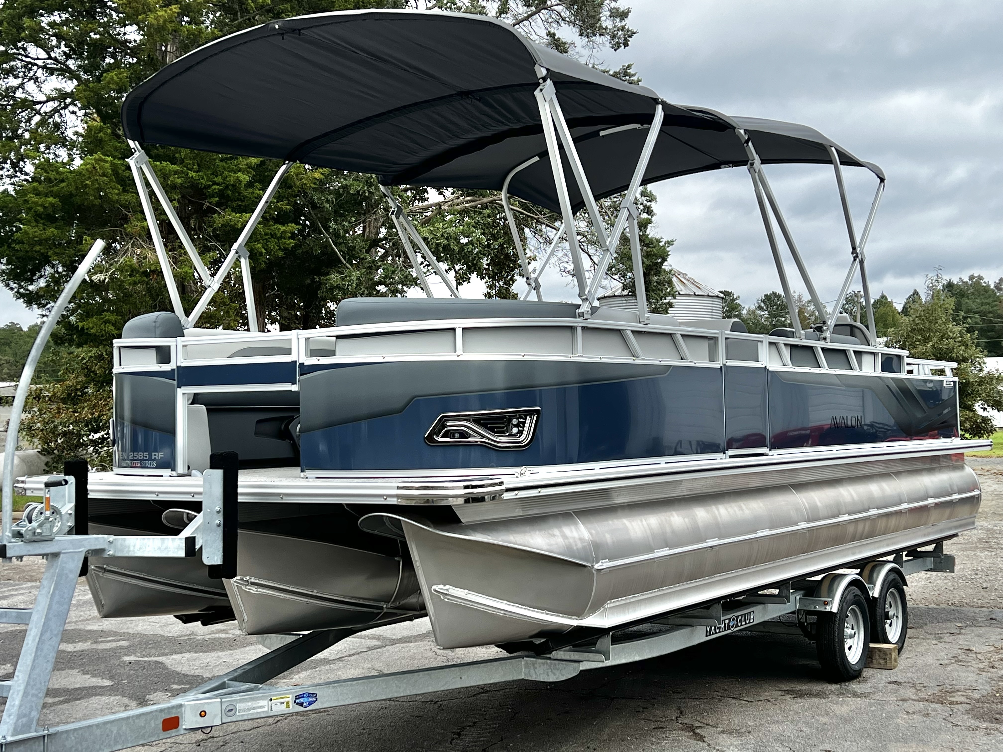 2026 Avalon Venture 85 25' Rear Fish Triple-Toon 23 FT in petersburg VA