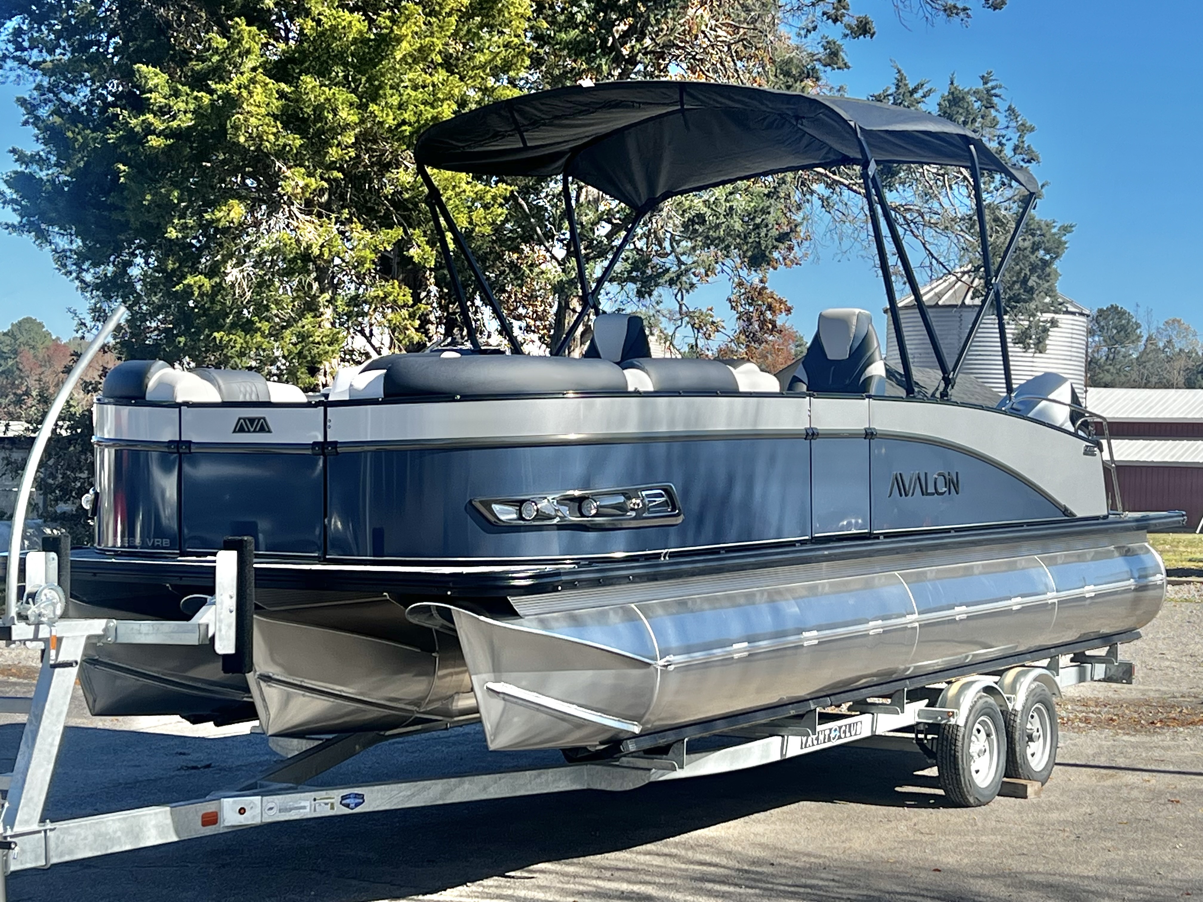2026 Avalon Catalina 23' Versatile Rear Bench Triple-Toon 25 FT in petersburg VA