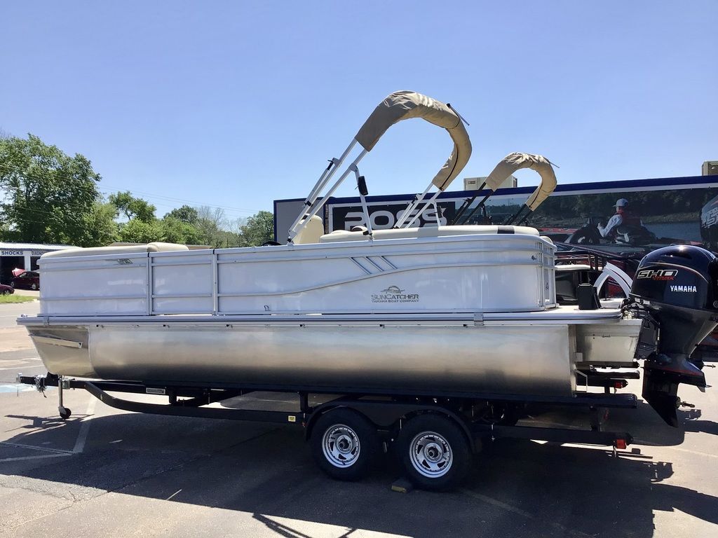 Sun Catcher Pontoon Boats For Sale in Texas - Boatmart