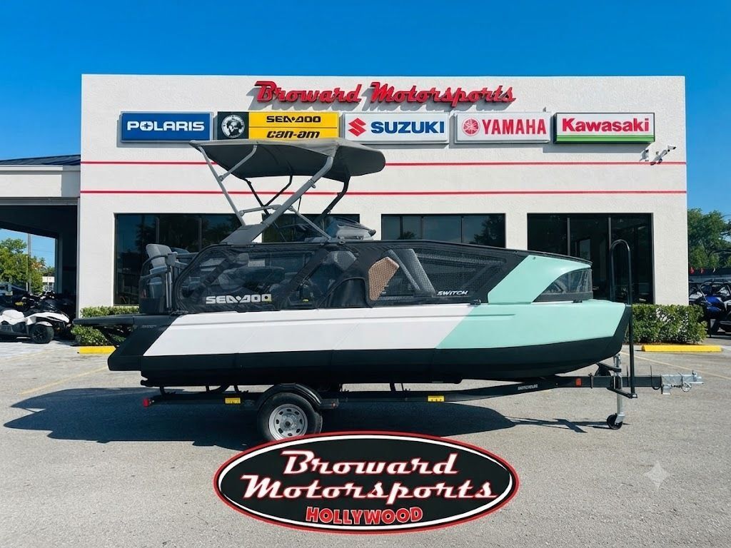 2026 Sea-Doo Switch Sport 18 - 300 hp Galvanized in hollywood FL