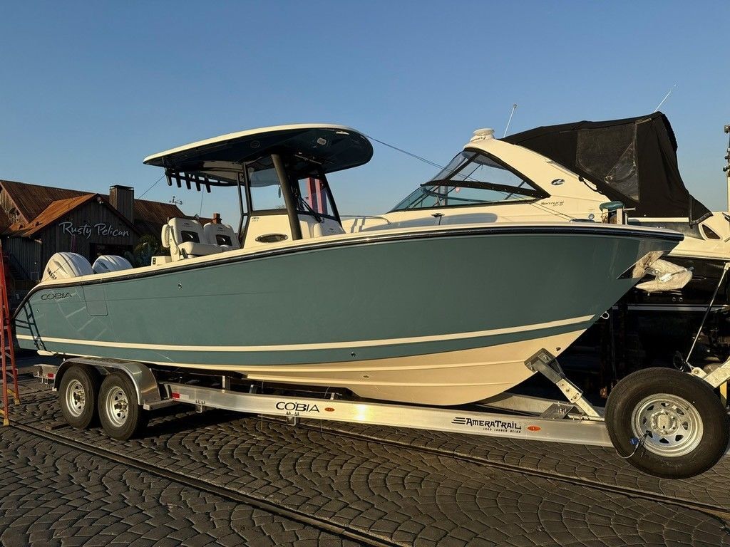 2025 Cobia 265 OPEN Fishing Boat boat