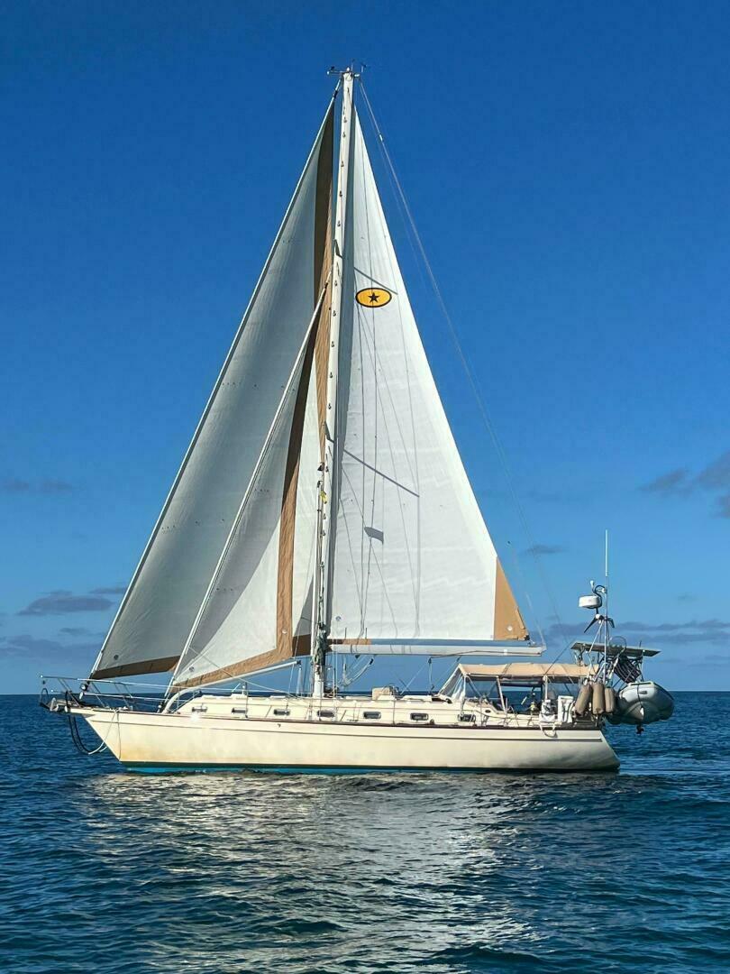 2000 Island Packet 420 in tracys landing MD