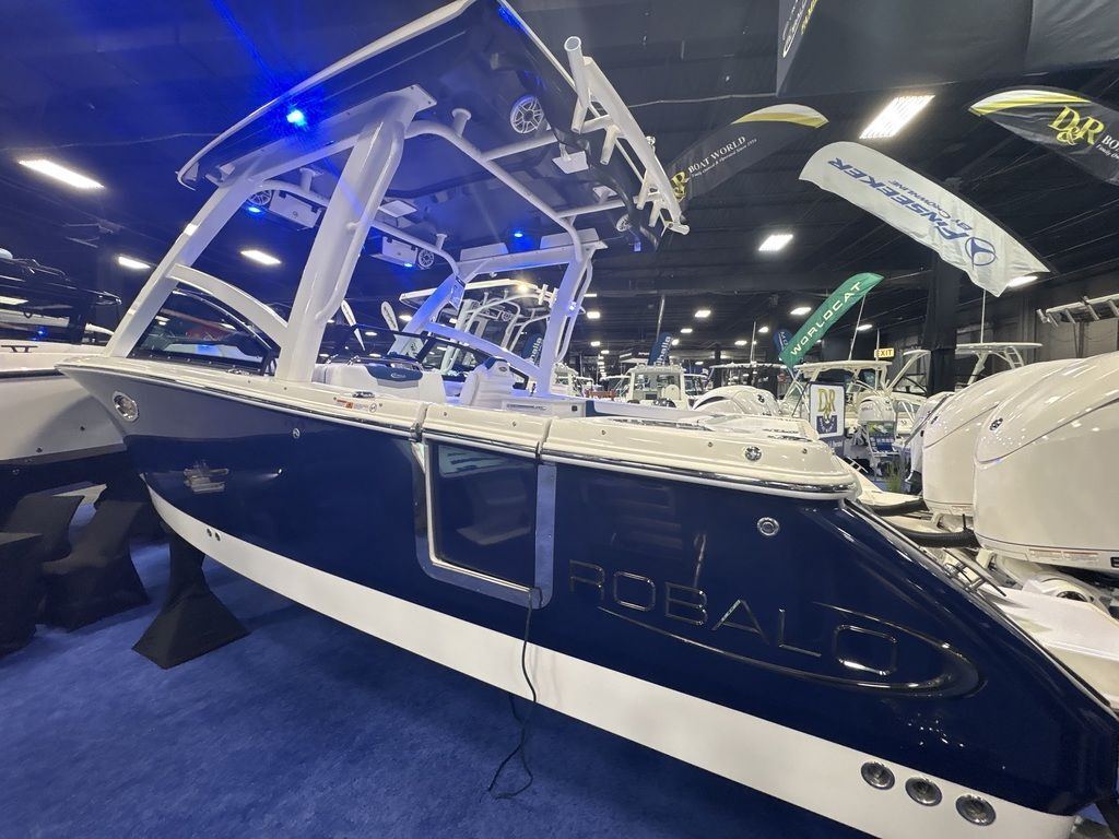 2026 Robalo R257 in toms river NJ