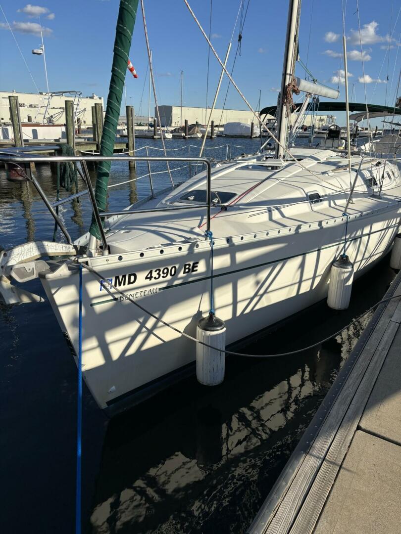 1997 Beneteau Oceanis 351 in baltimore MD