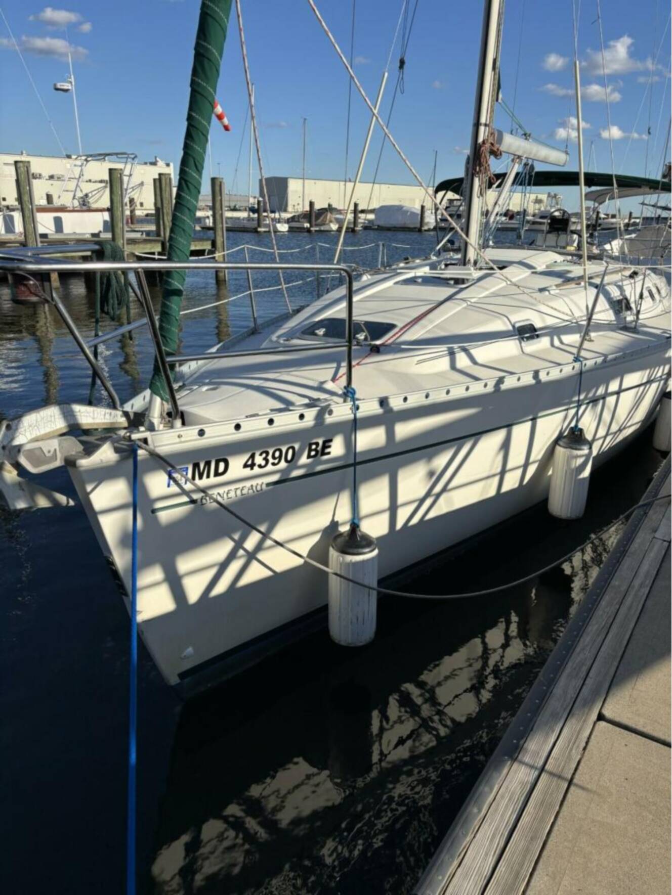 A photo of this 1997 Beneteau Oceanis 351