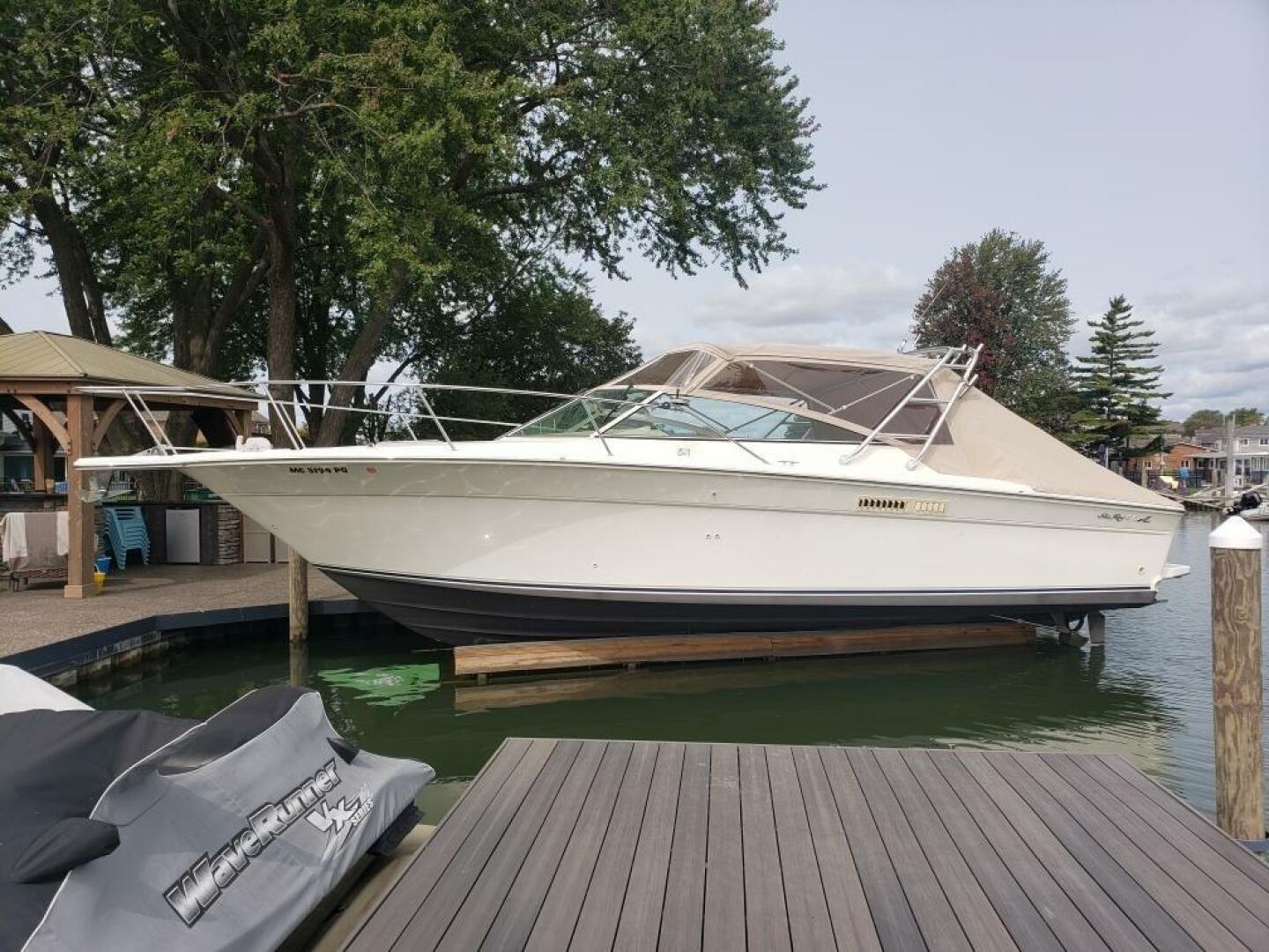 1993 Sea Ray 310 Amberjack in harrison township MI