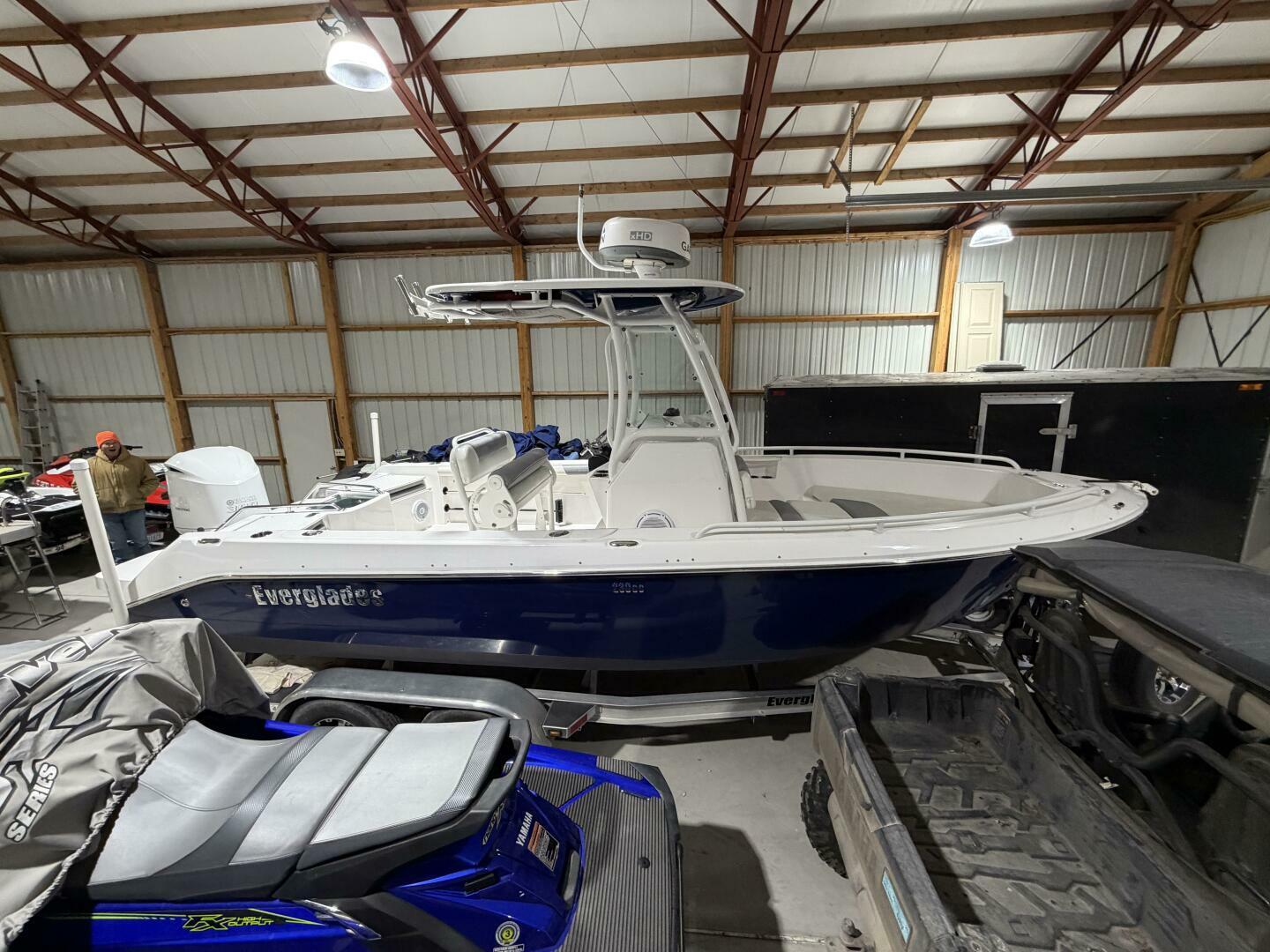 2016 Everglades 230 Center Console in onaway MI