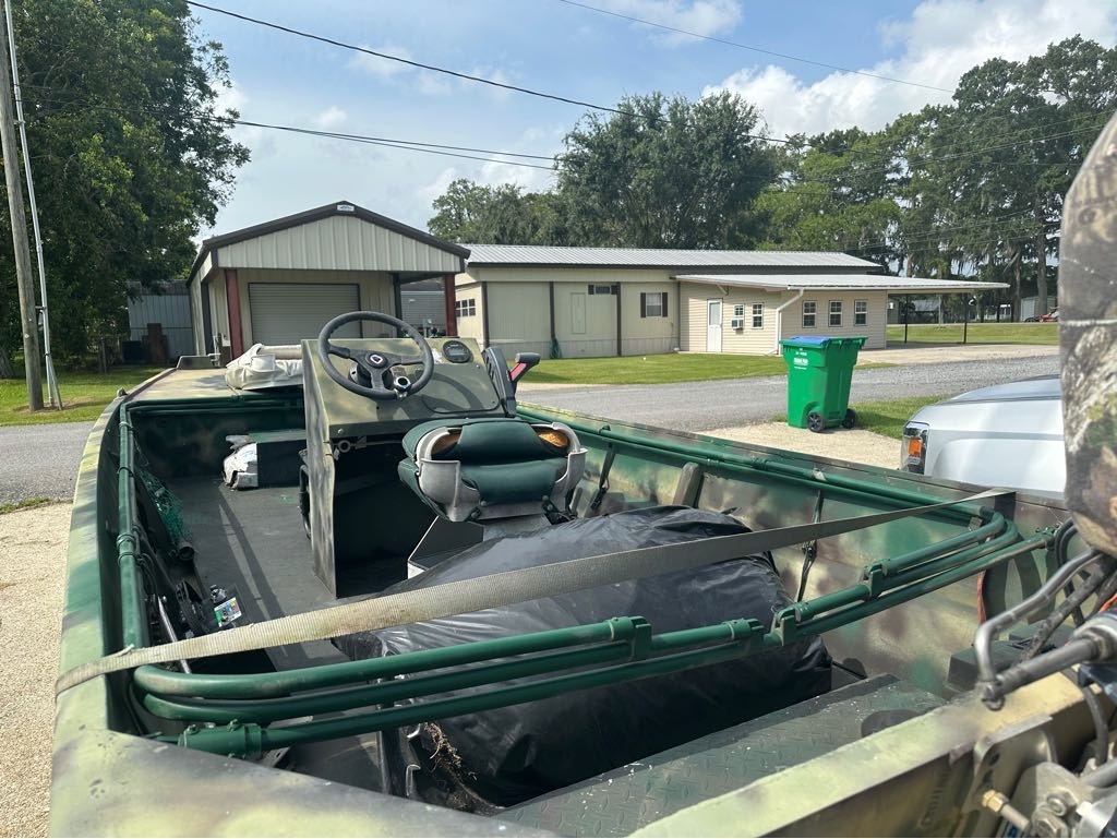 2004 Pro-Drive 17x54 in addis LA