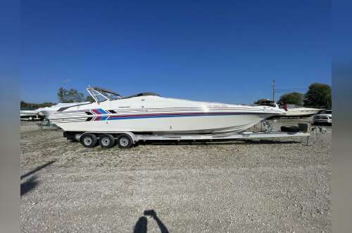 1993 Fountain 38 Sport Cruiser in chesterfield MI