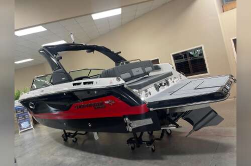 2025 Chaparral 26 Surf in north carolina NC