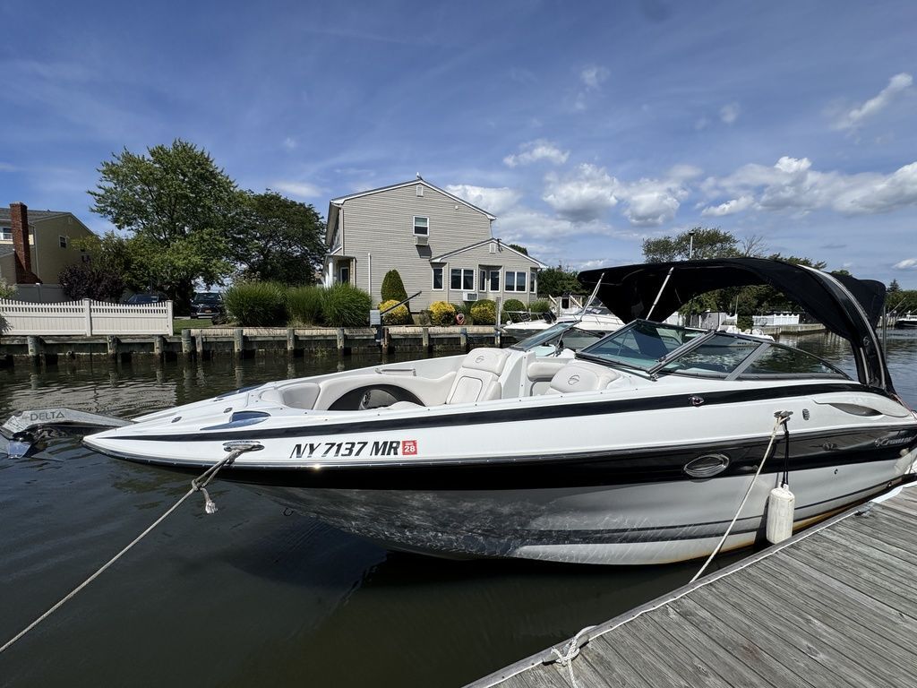 2012 Crownline 305 SS 290 SS in seaford NY