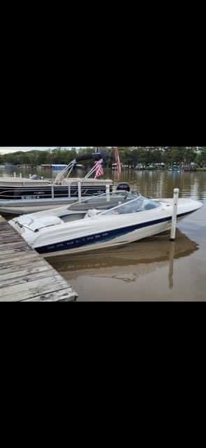 1998 Bayliner 21 in addis LA