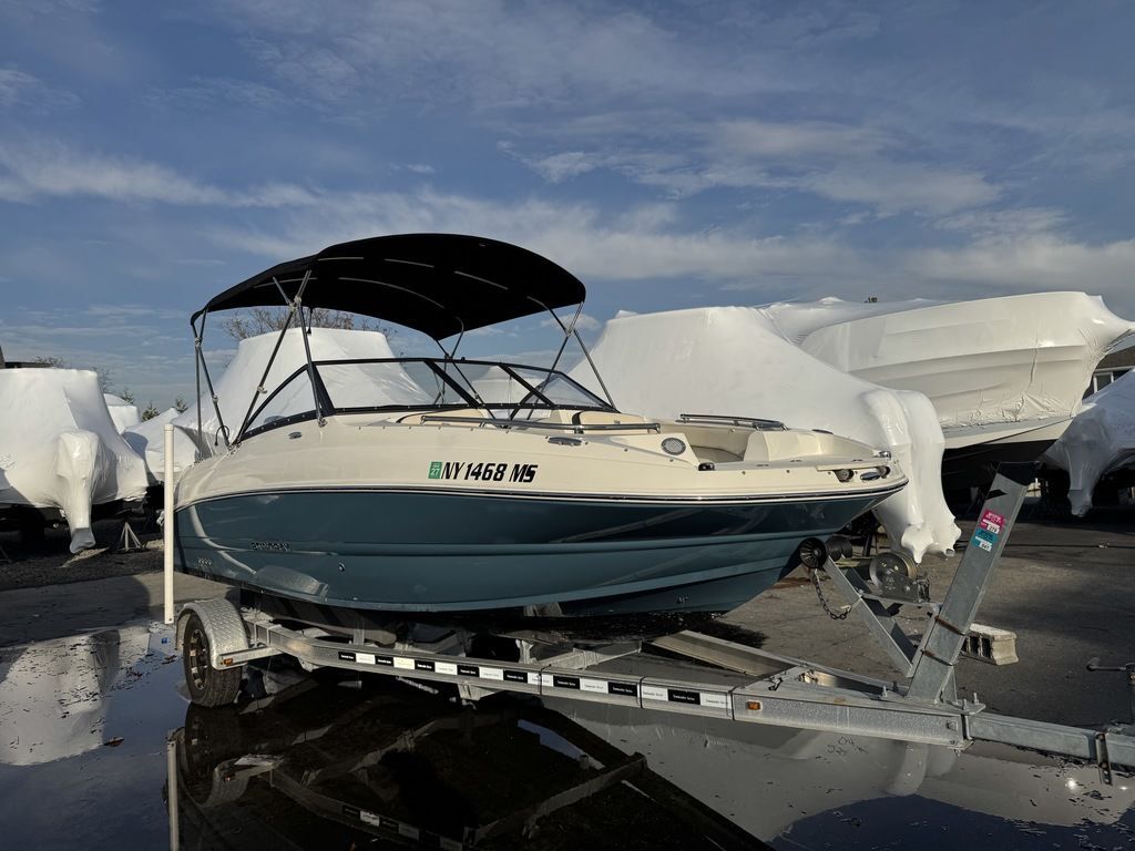 2021 Stingray 201 DC 269 in seaford NY