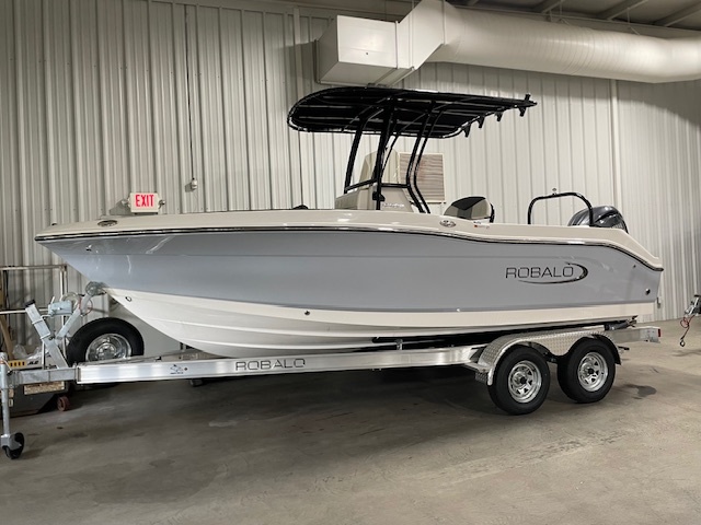 2025 Robalo R202EX in north carolina NC