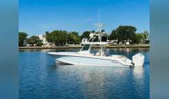 2023 Boston Whaler 360 Outrage Fishing Boat boat