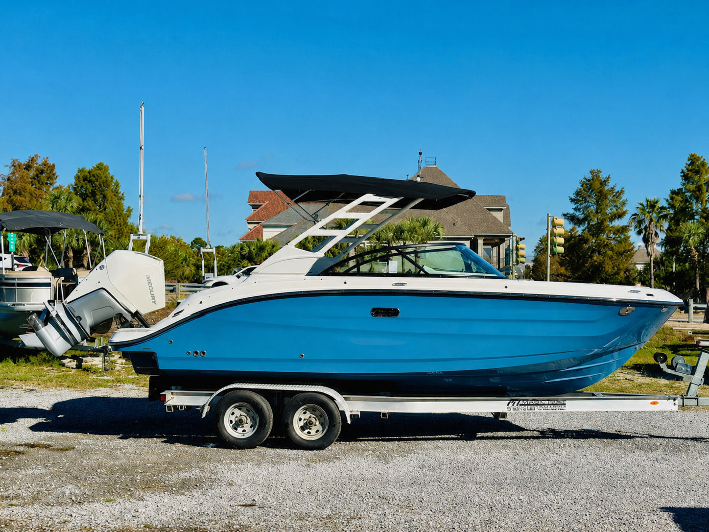 2026 Sea Ray 230 SDX Outboard 290 OUTBOARD in madisonville LA