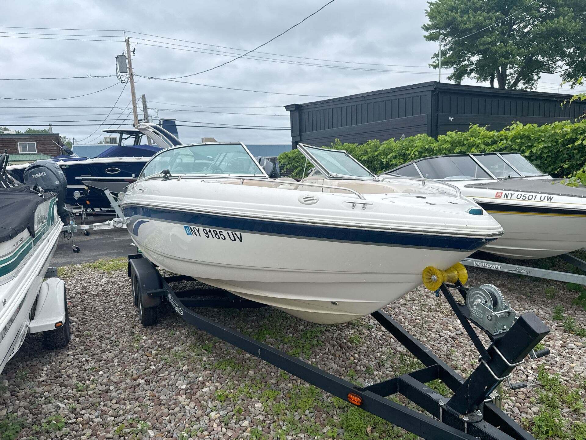 2000 Chaparral in sodus point NY